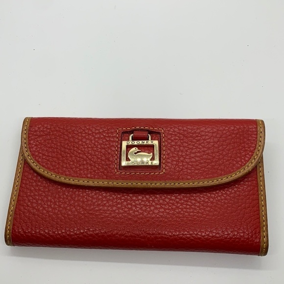 Dooney & Burke Pebble Grain Continental Clutch